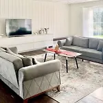 Emg Nah Hannover Mit Pool, Kamin, Garten, Teich, Wald, Partyraum Fuer Familien Gruppen Bis 22 Personen * Celle
