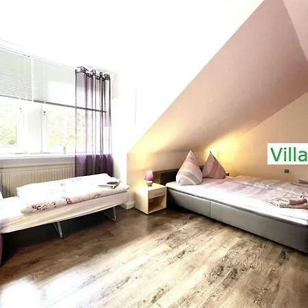 וילה Emg Nah Hannover Mit Pool, Kamin, Garten, Teich, Wald, Partyraum Fuer Familien Gruppen Bis 22 Personen *