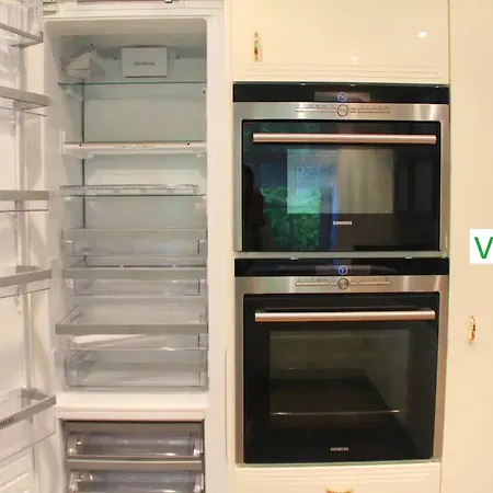 Emg Fuer Familien Und Gruppen In Hannover Villa *