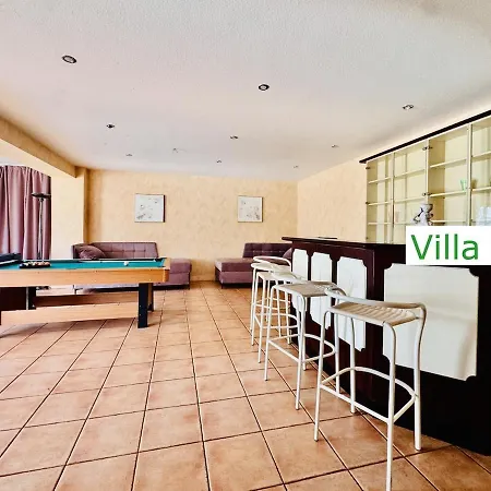 빌라 Emg Nah Hannover Mit Pool, Kamin, Garten, Teich, Wald, Partyraum Fuer Familien Gruppen Bis 22 Personen 첼레