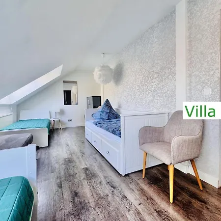 빌라 Emg Nah Hannover Mit Pool, Kamin, Garten, Teich, Wald, Partyraum Fuer Familien Gruppen Bis 22 Personen