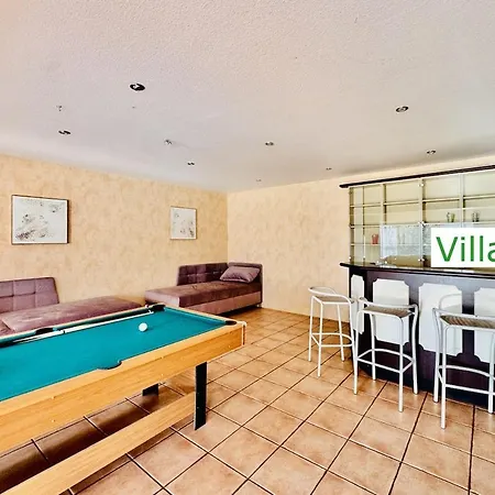 Emg Nah Hannover Mit Pool, Kamin, Garten, Teich, Wald, Partyraum Fuer Familien Gruppen Bis 22 Personen *