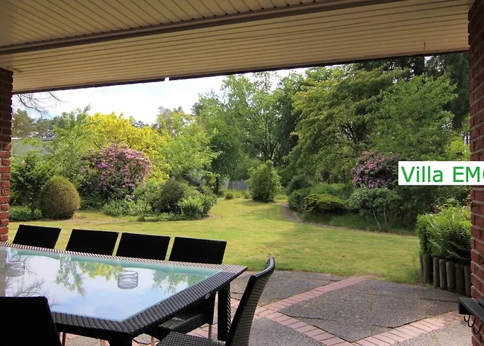 Villa Emg Nah Hannover Mit Pool, Kamin, Garten, Teich, Wald, Partyraum Fuer Familien Gruppen Bis 22 Personen Celle