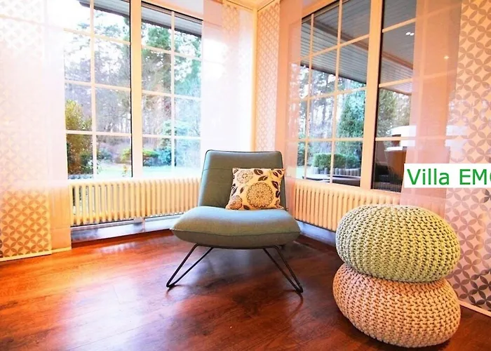 Emg Nah Hannover Mit Pool, Kamin, Garten, Teich, Wald, Partyraum Fuer Familien Gruppen Bis 22 Personen