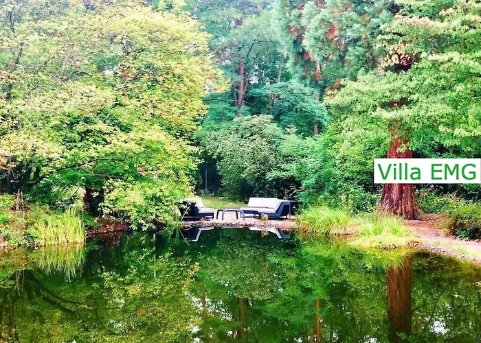 Emg Nah Hannover Mit Pool, Kamin, Garten, Teich, Wald, Partyraum Fuer Familien Gruppen Bis 22 Personen Villa Celle
