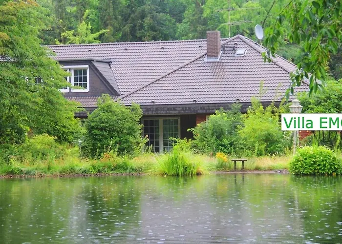 Emg Nah Hannover Mit Pool, Kamin, Garten, Teich, Wald, Partyraum Fuer Familien Gruppen Bis 22 Personen